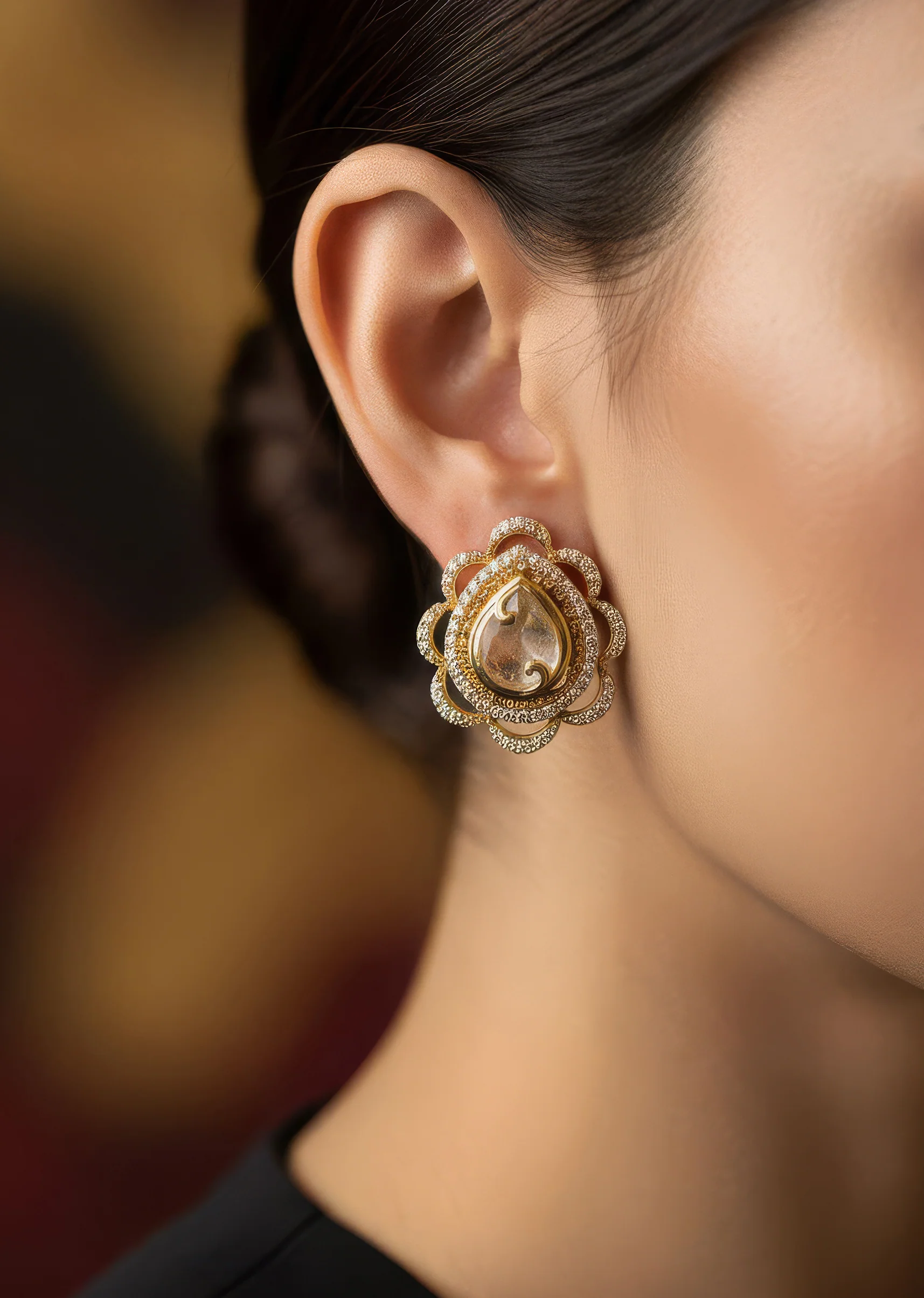 969-gold-white-polki-earrings-with-detail-1.webp Gold White Polki Earrings With Detail