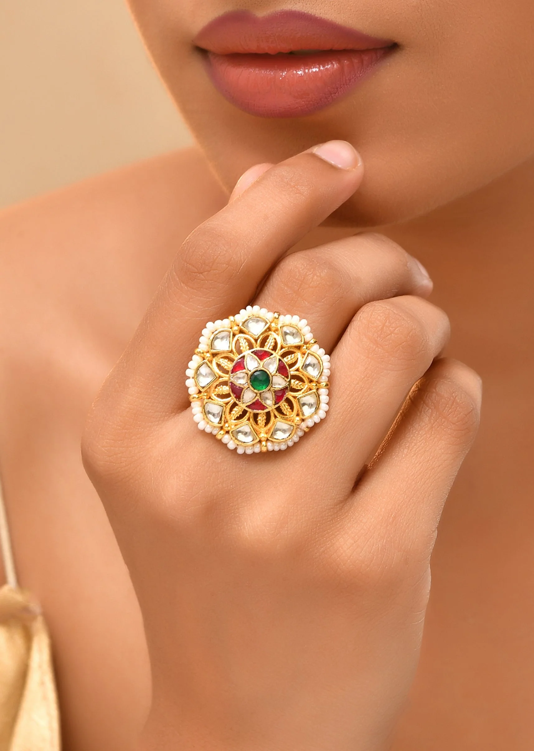 993-multi-floral-motif-kundan-ring-1.webp Multi Floral Motif Kundan Ring